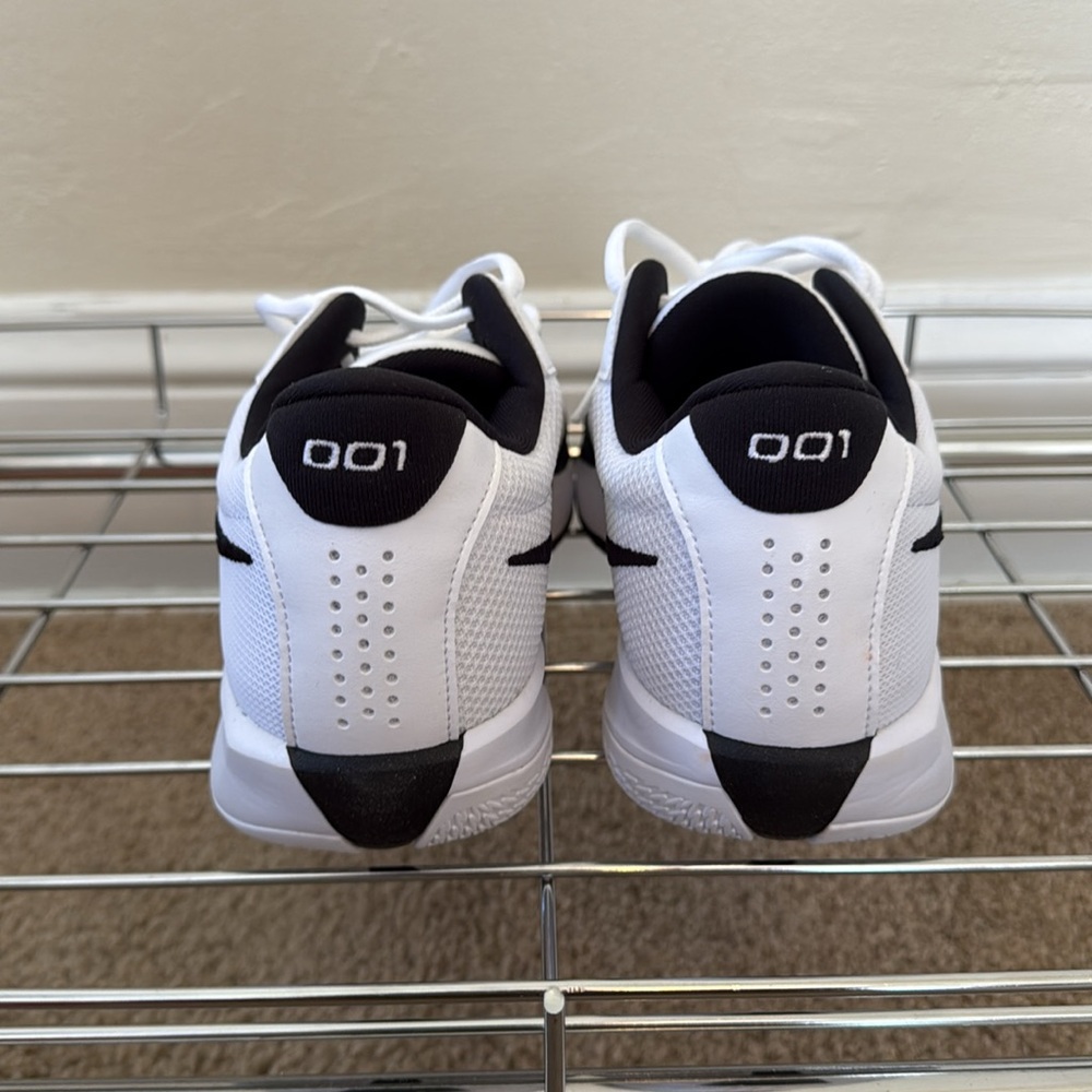 NIKE AIR ZOOM GT CUT ACADEMY — BRAND NEW NEVER WORN - Picture 6 of 9